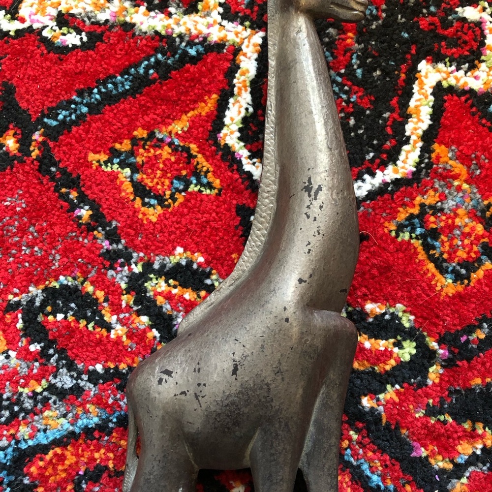 Handcarved Wooden Giraffe - Picture 12 of 13